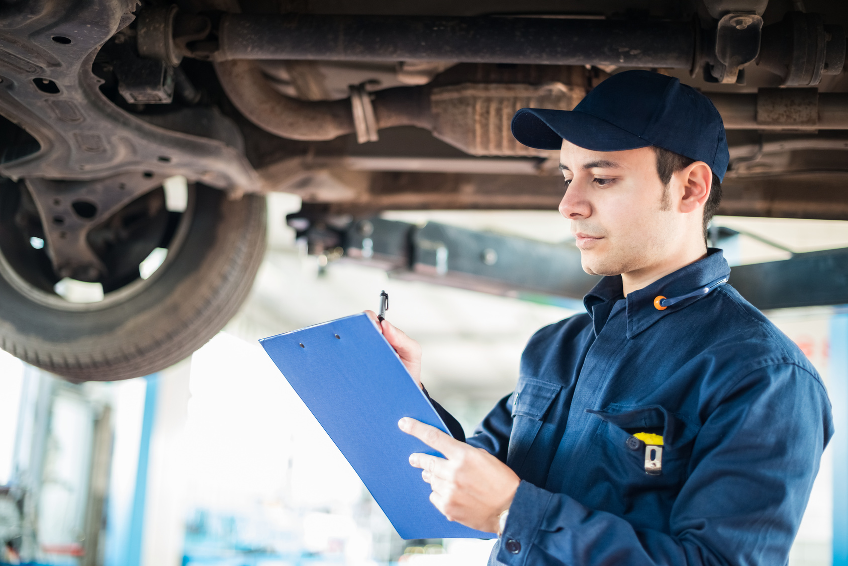 3 Tips for Finding an Affordable Japanese Auto Repair Shop | Ozzi's